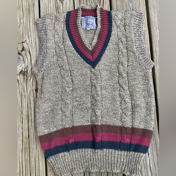 Vintage DEPOE BAY DRY GOODS Collegiate Stripe V Neck Pullover Sweater Vest S M - Picture 2 of 10